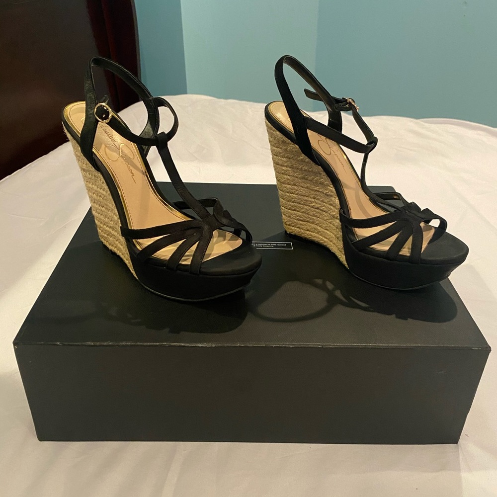 Shoes - Picture 9 of 9